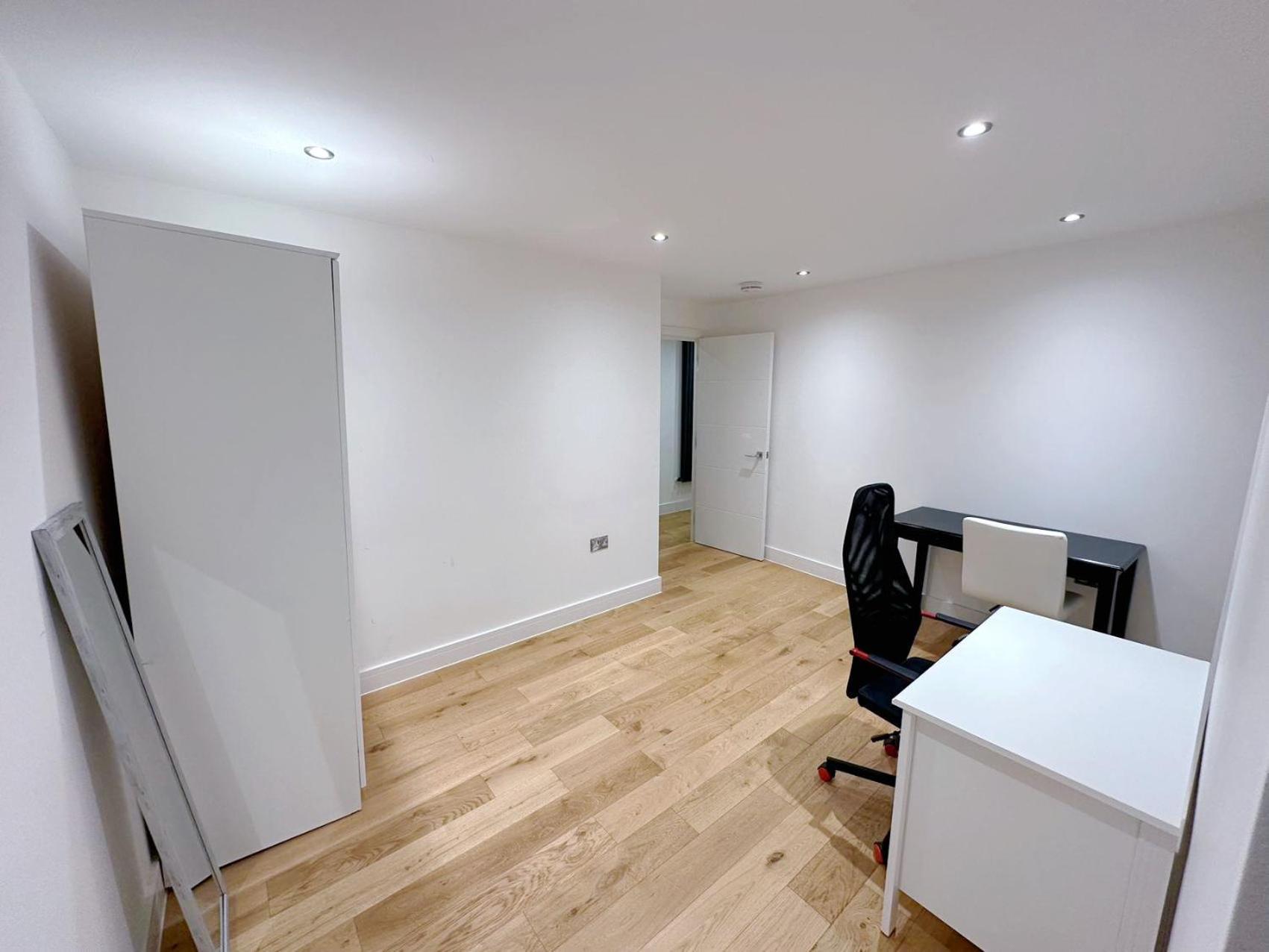 Massive Flat Near Greenwich Park 런던 외부 사진
